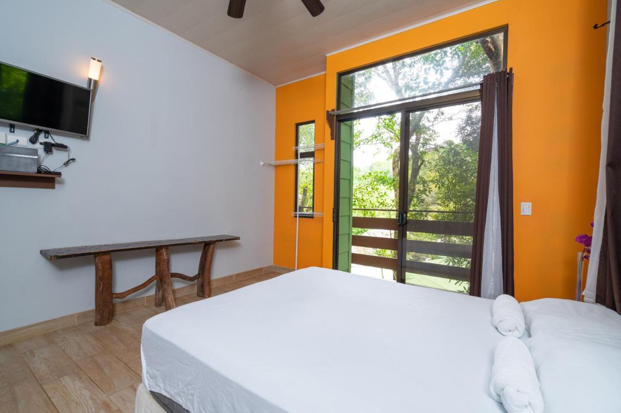 La Montanita Lodge Manuel Antonio Εξωτερικό φωτογραφία